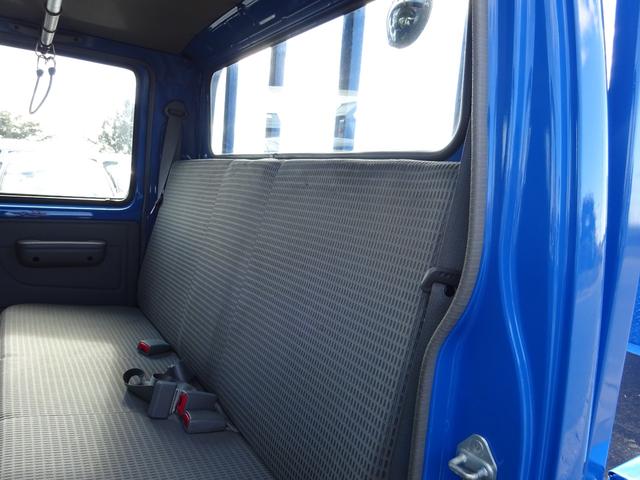 トヨエース 　Ｗキャブ　６人乗り　垂直ゲート　６００ｋｇ　オートマ　２ｔ　極東Ｖ６００　衝突被害軽減ブレーキシステム　ナビＴＶ　Ｂｌｕｅｔｏｏｔｈ　バックカメラ　ＥＴＣ　ドライブレコーダー　キーレス（29枚目）