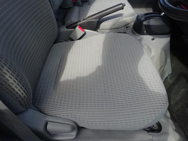 トヨエース 　Ｗキャブ　６人乗り　垂直ゲート　６００ｋｇ　オートマ　２ｔ　極東Ｖ６００　衝突被害軽減ブレーキシステム　ナビＴＶ　Ｂｌｕｅｔｏｏｔｈ　バックカメラ　ＥＴＣ　ドライブレコーダー　キーレス（42枚目）