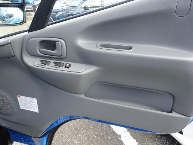 トヨエース 　Ｗキャブ　６人乗り　垂直ゲート　６００ｋｇ　オートマ　２ｔ　極東Ｖ６００　衝突被害軽減ブレーキシステム　ナビＴＶ　Ｂｌｕｅｔｏｏｔｈ　バックカメラ　ＥＴＣ　ドライブレコーダー　キーレス（44枚目）