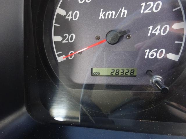 アトラストラック 　全低床　ダンプ　柱なし　２ｔ　５速マニュアル　新明和　ワンオーナー　左側電動格納ミラー　エアコン　パワステ　パワーウィンドウ　ドアバイザー（35枚目）