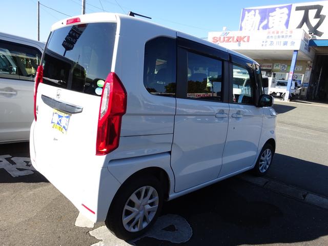 Ｎ－ＢＯＸ Ｇ　福祉車両　４ＷＤ　リア車イス用スロープ　ウインチ付き　リモコン付き　スローパー　左側オートステップ　ナビ　スマートキー　ぷシートヒーター　ケンウッド　ＵＳＢ・ｉＰｏｄレシーバー　Ｕ３３０ＭＳ（9枚目）