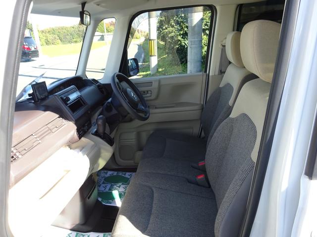 Ｎ－ＢＯＸ Ｇ　福祉車両　４ＷＤ　リア車イス用スロープ　ウインチ付き　リモコン付き　スローパー　左側オートステップ　ナビ　スマートキー　ぷシートヒーター　ケンウッド　ＵＳＢ・ｉＰｏｄレシーバー　Ｕ３３０ＭＳ（13枚目）