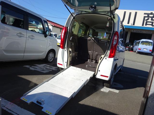 Ｎ－ＢＯＸ Ｇ　福祉車両　４ＷＤ　リア車イス用スロープ　ウインチ付き　リモコン付き　スローパー　左側オートステップ　ナビ　スマートキー　ぷシートヒーター　ケンウッド　ＵＳＢ・ｉＰｏｄレシーバー　Ｕ３３０ＭＳ（38枚目）