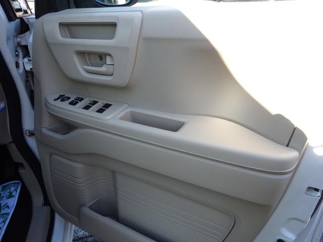 Ｎ－ＢＯＸ Ｇ　福祉車両　４ＷＤ　リア車イス用スロープ　ウインチ付き　リモコン付き　スローパー　左側オートステップ　ナビ　スマートキー　ぷシートヒーター　ケンウッド　ＵＳＢ・ｉＰｏｄレシーバー　Ｕ３３０ＭＳ（49枚目）