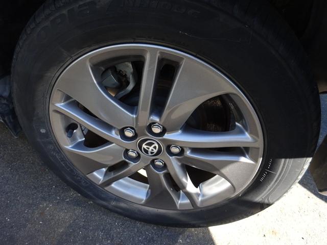 シエンタ ハイブリッドＧ　６人乗り　トヨタセーフティセンス　両側パワースライドドア　ナビＴＶ　バックカメラ　ＥＴＣ　ドライブレコーダー　スマートキー　プッシュスタート　ＬＥＤヘッドライト　フォグランプ　純正アルミホイール（11枚目）
