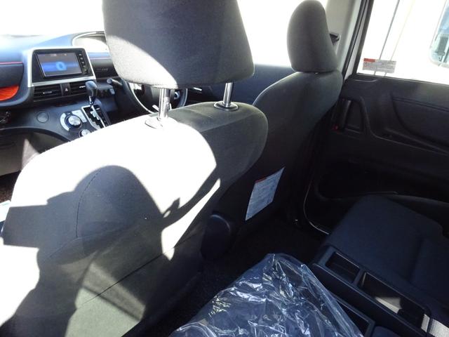 シエンタ ハイブリッドＧ　６人乗り　トヨタセーフティセンス　両側パワースライドドア　ナビＴＶ　バックカメラ　ＥＴＣ　ドライブレコーダー　スマートキー　プッシュスタート　ＬＥＤヘッドライト　フォグランプ　純正アルミホイール（20枚目）