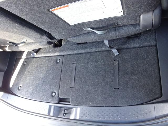 シエンタ ハイブリッドＧ　６人乗り　トヨタセーフティセンス　両側パワースライドドア　ナビＴＶ　バックカメラ　ＥＴＣ　ドライブレコーダー　スマートキー　プッシュスタート　ＬＥＤヘッドライト　フォグランプ　純正アルミホイール（24枚目）