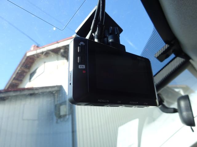 プリウス Ｓ　ナビＴＶ　バックカメラ　スマートキー　プッシュスタート　フォグランプ　ＬＥＤステップ照明　アルミホイール　ドライブレコーダー　ＥＴＣ（20枚目）