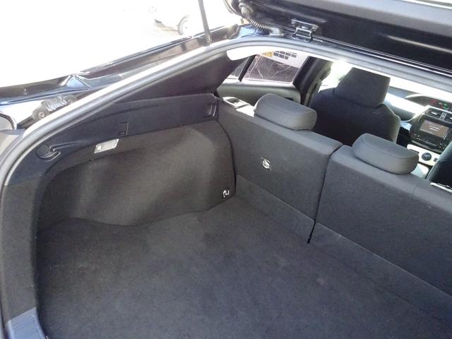 プリウス Ｓ　ナビＴＶ　バックカメラ　スマートキー　プッシュスタート　フォグランプ　ＬＥＤステップ照明　アルミホイール　ドライブレコーダー　ＥＴＣ（29枚目）