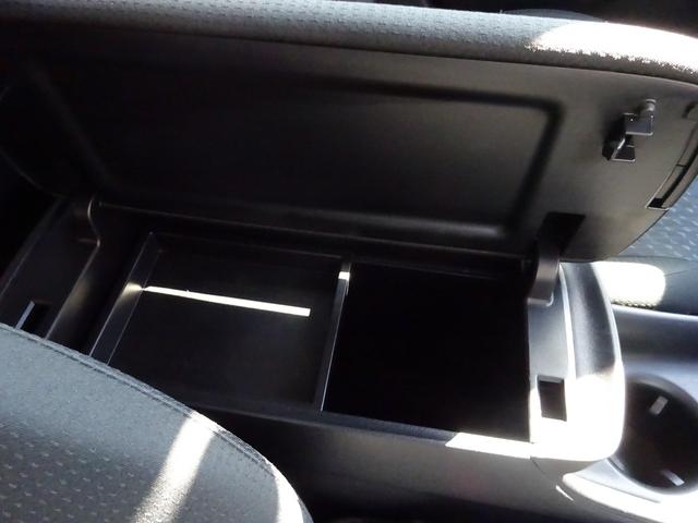 プリウス Ｓ　ナビＴＶ　バックカメラ　スマートキー　プッシュスタート　フォグランプ　ＬＥＤステップ照明　アルミホイール　ドライブレコーダー　ＥＴＣ（54枚目）