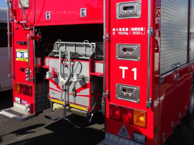 ヒノレンジャー 　消防車　ポンプ　１．５ｔ　オートマ　平和機械　２００６年度製造　Ｅ００８　５人乗り　ホンダ発電機　ドライブレコーダー（3枚目）