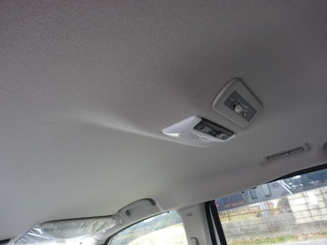 ランディ ２．０Ｘ　８人乗り　ナビＴＶ　バックカメラ　ドライブレコーダー　左側パワースライドドア　ＥＴＣ　衝突被害軽減ブレーキシステム　スマートキー　プッシュスタート　アイドリングストップ（22枚目）