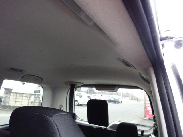 ランディ ２．０Ｘ　８人乗り　ナビＴＶ　バックカメラ　ドライブレコーダー　左側パワースライドドア　ＥＴＣ　衝突被害軽減ブレーキシステム　スマートキー　プッシュスタート　アイドリングストップ（25枚目）