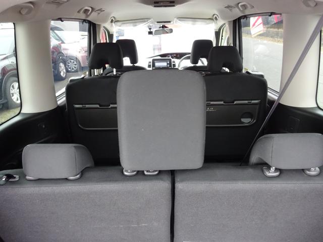 ランディ ２．０Ｘ　８人乗り　ナビＴＶ　バックカメラ　ドライブレコーダー　左側パワースライドドア　ＥＴＣ　衝突被害軽減ブレーキシステム　スマートキー　プッシュスタート　アイドリングストップ（31枚目）