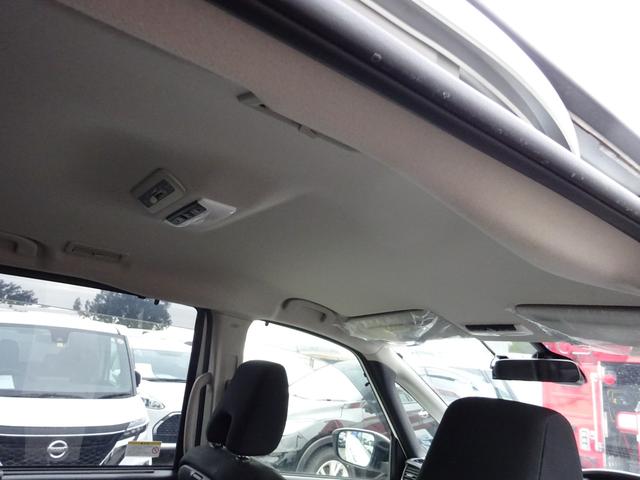 ランディ ２．０Ｘ　８人乗り　ナビＴＶ　バックカメラ　ドライブレコーダー　左側パワースライドドア　ＥＴＣ　衝突被害軽減ブレーキシステム　スマートキー　プッシュスタート　アイドリングストップ（38枚目）