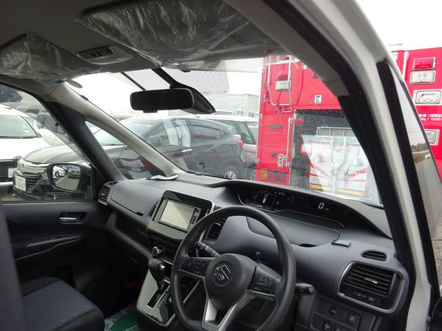 ランディ ２．０Ｘ　８人乗り　ナビＴＶ　バックカメラ　ドライブレコーダー　左側パワースライドドア　ＥＴＣ　衝突被害軽減ブレーキシステム　スマートキー　プッシュスタート　アイドリングストップ（41枚目）