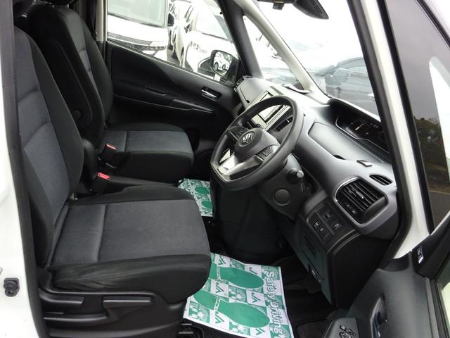 ランディ ２．０Ｘ　８人乗り　ナビＴＶ　バックカメラ　ドライブレコーダー　左側パワースライドドア　ＥＴＣ　衝突被害軽減ブレーキシステム　スマートキー　プッシュスタート　アイドリングストップ（42枚目）