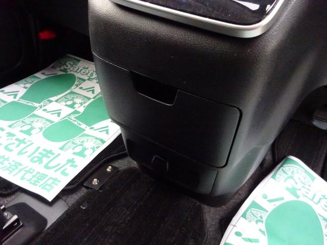 ランディ ２．０Ｘ　８人乗り　ナビＴＶ　バックカメラ　ドライブレコーダー　左側パワースライドドア　ＥＴＣ　衝突被害軽減ブレーキシステム　スマートキー　プッシュスタート　アイドリングストップ（52枚目）