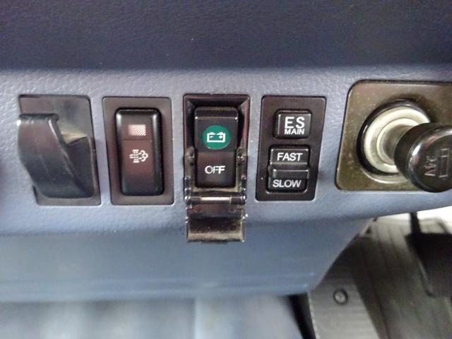 ヒノレンジャー 　消防車　ポンプ車　７人乗り　Ｗキャブ　１．５ｔ　６速マニュアル　ＢＤＧ－ＧＤ７ＪＧＷＡ改　モリタ　エアコン　パワステ　パワーウィンドウ　エアバック　ＡＢＳ　左側電動格納ミラー（43枚目）