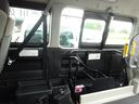 　福祉車両　４ＷＤ　Ｂタイプ　４型モデル　リアリフト付き　車イス２台固定　１０人乗り　左側パワースライドドア　サイドルーフウインドウ　オートステップ　寒冷地仕様２バッテリー　キーレス　ディーゼルターボ（30枚目）