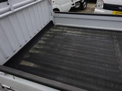 サンバートラック ＴＢ　４ＷＤ　５速マニュアル　エアコン　パワステ 0900002A30210408W009 7