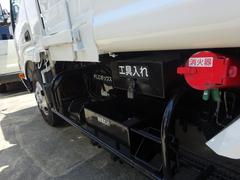 デュトロ 　パッカー車　２ｔ　プレス式　４．２ｍ３ 0900002A30240709W010 6