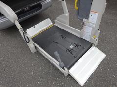 ハイエースバン 　福祉車両　４ＷＤ　１０人乗り　Ｂタイプ 0900002A30241111W009 5