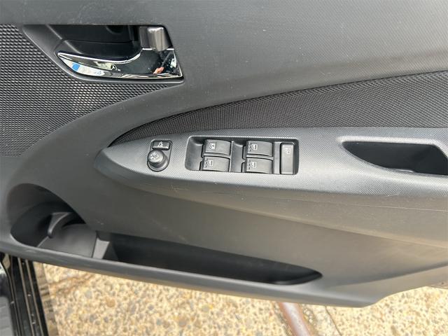 ムーヴ Ｌ　ＶＳスマートセレクションＳＡ＆ＳＮ　４ＷＤ　８ヶ月８０００ＫＭ保証付き　ナビ　衝突被害軽減システム　スマートキー　アイドリングストップ　電動格納ミラー　ベンチシート　ＣＶＴ　ＥＳＣ　ＣＤ　ＤＶＤ再生　ＵＳＢ　Ｂｌｕｅｔｏｏｔｈ（13枚目）