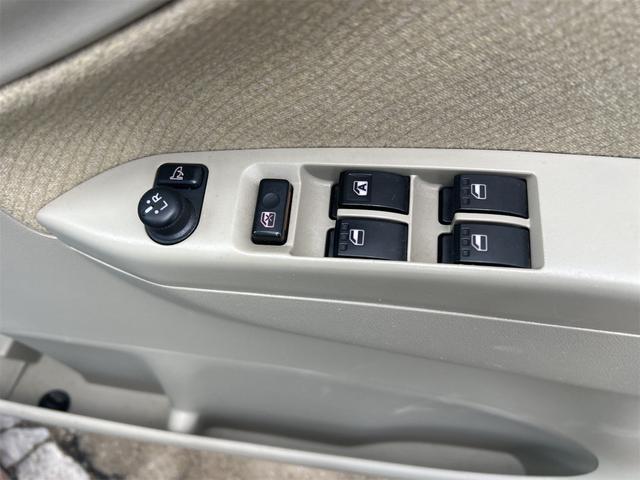 ★安心を作り出すという仕事★　お客様が不安になることなく、安心できる車に仕上げるという気持ちで、日々取り組んでいます。