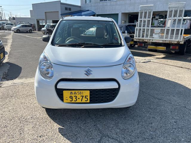 アルト Ｆ　４ＷＤ　８ヶ月８０００ＫＭ保証付き　キーレスエントリー　ＣＶＴ　ＡＢＳ　ＣＤ　エアコン　パワーステアリング　パワーウィンドウ　運転席エアバッグ（14枚目）