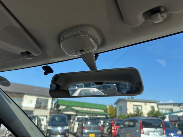 アルト Ｆ　４ＷＤ　８ヶ月８０００ＫＭ保証付き　キーレスエントリー　ＣＶＴ　ＡＢＳ　ＣＤ　エアコン　パワーステアリング　パワーウィンドウ　運転席エアバッグ（27枚目）