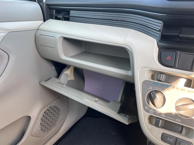 ムーヴ Ｌ　ＳＡＩＩＩ　４ＷＤ　８ヶ月８０００ＫＭ保証付き　ＥＴＣ　衝突被害軽減システム　オートマチックハイビーム　キーレスエントリー　アイドリングストップ　電動格納ミラー　シートヒーター　ベンチシート　ＣＶＴ　ＥＳＣ（27枚目）