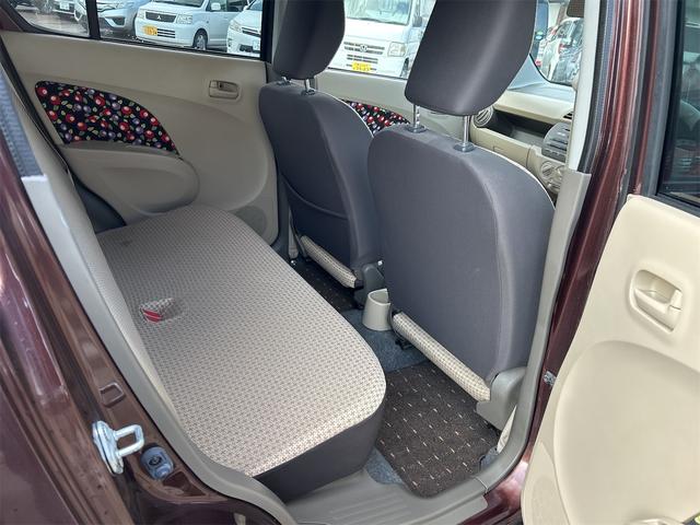 夜２２時までライトアップ！展示車見放題！夜間はスタッフも居ませんが、時間を気にせず心置きなく御覧ください。