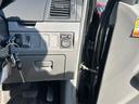 ヴォクシー Z 煌 4WD 8ヶ月8000KM保証付き ナビ 両側スライドドア HID キーレスエントリー 電動格納ミラー 3列シート CVT アルミホイール ミュージックプレイヤー接続可 衝突安全ボディ ABS(4枚目)