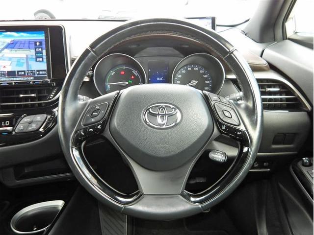 Ｃ－ＨＲ Ｇ　フルセグ　メモリーナビ　ＤＶＤ再生　バックカメラ　衝突被害軽減システム　ＥＴＣ　ＬＥＤヘッドランプ　ワンオーナー　アイドリングストップ（7枚目）