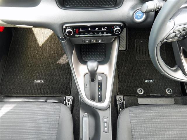 ヤリス ハイブリッドZ バックカメラ 衝突被害軽減システム ETC LEDヘッドランプ ワンオーナー 記録簿 アイドリングストップ(12枚目)