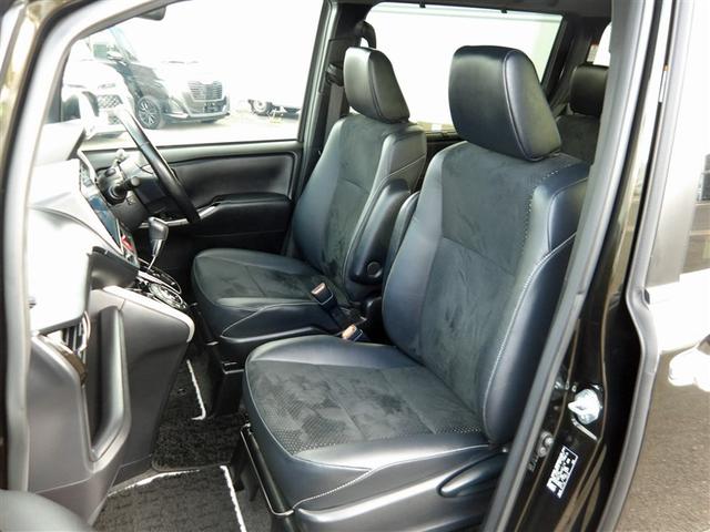 ヴォクシー ZS フルセグ メモリーナビ DVD再生 後席モニター バックカメラ 衝突被害軽減システム ETC ドラレコ 両側電動スライド LEDヘッドランプ ウオークスルー 乗車定員7人 3列シート ワンオーナー(23枚目)