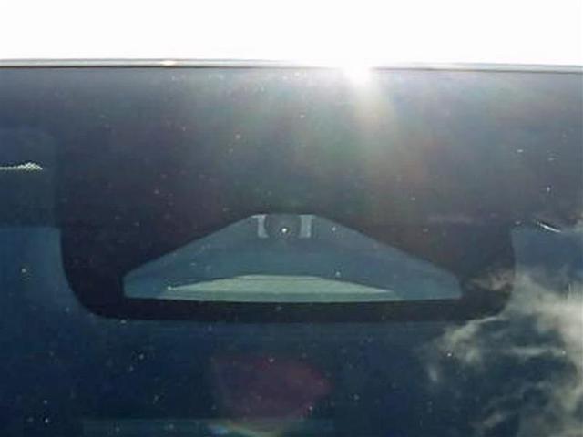 ヤリス ハイブリッドX フルセグ メモリーナビ バックカメラ 衝突被害軽減システム ETC ドラレコ アイドリングストップ(30枚目)