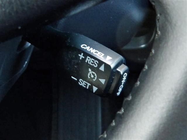 ヴォクシー ZS フルセグ メモリーナビ DVD再生 後席モニター バックカメラ 衝突被害軽減システム ETC ドラレコ 両側電動スライド LEDヘッドランプ ウオークスルー 乗車定員7人 3列シート ワンオーナー(17枚目)