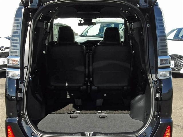 ヴォクシー ZS フルセグ メモリーナビ DVD再生 後席モニター バックカメラ 衝突被害軽減システム ETC ドラレコ 両側電動スライド LEDヘッドランプ ウオークスルー 乗車定員7人 3列シート ワンオーナー(29枚目)