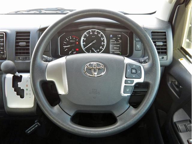 ハイエースバン ロングDX 4WD ワンセグ メモリーナビ DVD再生 バックカメラ 衝突被害軽減システム ETC ドラレコ 乗車定員6人 ディーゼル(7枚目)