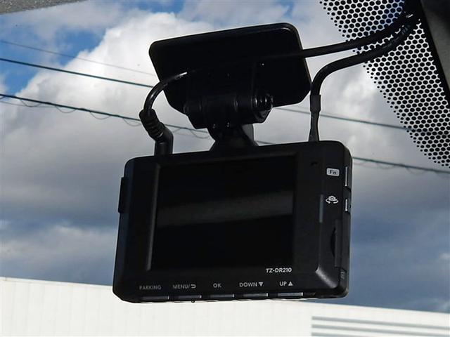 ハイエースバン ロングDX 4WD ワンセグ メモリーナビ DVD再生 バックカメラ 衝突被害軽減システム ETC ドラレコ 乗車定員6人 ディーゼル(10枚目)