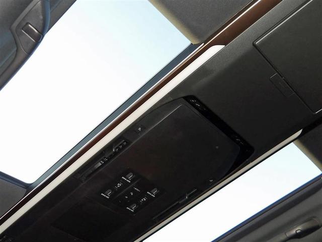 ヴェルファイアハイブリッド Ｚ　プレミア　革シート　サンルーフ　４ＷＤ　フルセグ　メモリーナビ　ミュージックプレイヤー接続可　後席モニター　バックカメラ　衝突被害軽減システム　ＥＴＣ　ドラレコ　両側電動スライド　ＬＥＤヘッドランプ　３列シート（8枚目）