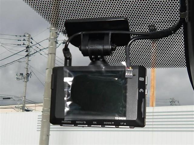 シエンタ ハイブリッドＧ　フルセグ　メモリーナビ　バックカメラ　衝突被害軽減システム　ＥＴＣ　ドラレコ　両側電動スライド　ＬＥＤヘッドランプ　乗車定員７人　３列シート　ワンオーナー　アイドリングストップ（10枚目）