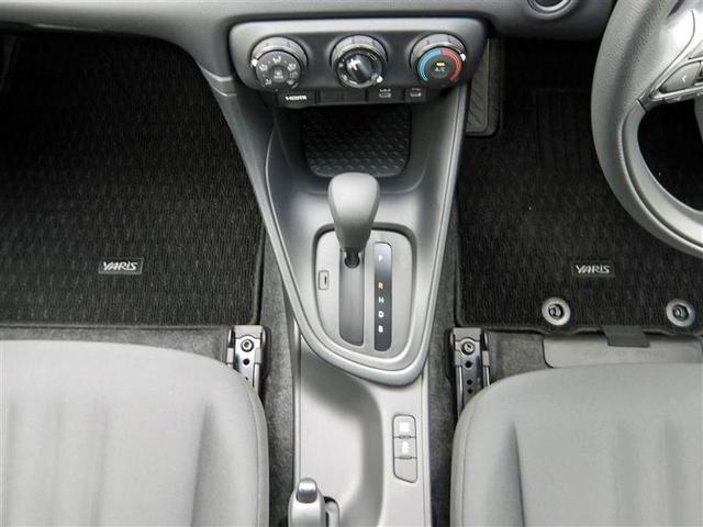 ヤリス Ｘ　フルセグ　メモリーナビ　バックカメラ　衝突被害軽減システム　ＥＴＣ　ドラレコ　ワンオーナー（15枚目）