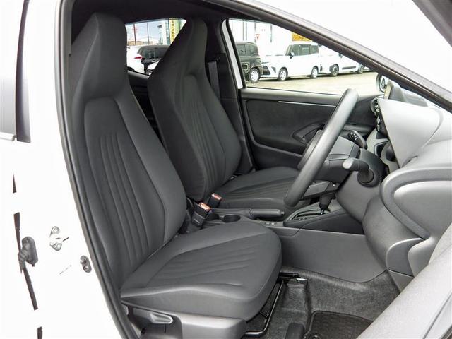 ヤリス Ｘ　フルセグ　メモリーナビ　バックカメラ　衝突被害軽減システム　ＥＴＣ　ドラレコ　ワンオーナー（23枚目）