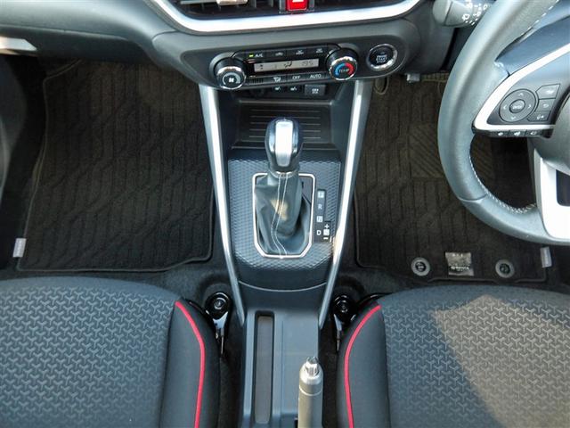 ライズ Ｚ　フルセグ　メモリーナビ　ＤＶＤ再生　バックカメラ　衝突被害軽減システム　ＥＴＣ　ＬＥＤヘッドランプ　ワンオーナー　アイドリングストップ（12枚目）