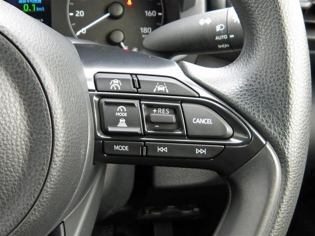 ヤリス ハイブリッドＸ　フルセグ　メモリーナビ　バックカメラ　衝突被害軽減システム　ＥＴＣ　ドラレコ　ワンオーナー　アイドリングストップ（20枚目）