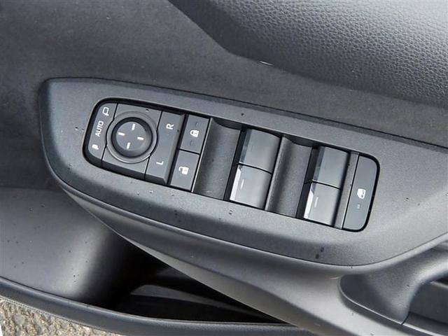 ヤリス ハイブリッドＸ　フルセグ　メモリーナビ　バックカメラ　衝突被害軽減システム　ＥＴＣ　ドラレコ　ワンオーナー　アイドリングストップ（24枚目）