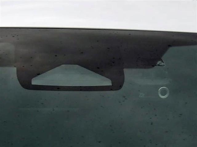 ヤリス ハイブリッドＸ　フルセグ　メモリーナビ　バックカメラ　衝突被害軽減システム　ＥＴＣ　ドラレコ　ワンオーナー　アイドリングストップ（31枚目）